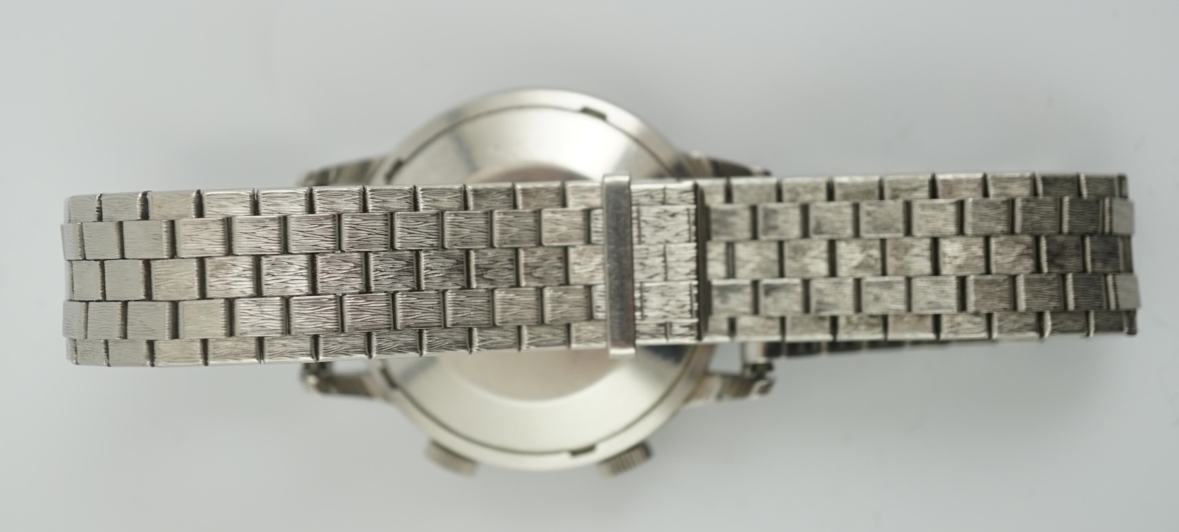 A gentleman's stainless steel Jager LeCoultre Memovox automatic alarm date wrist watch